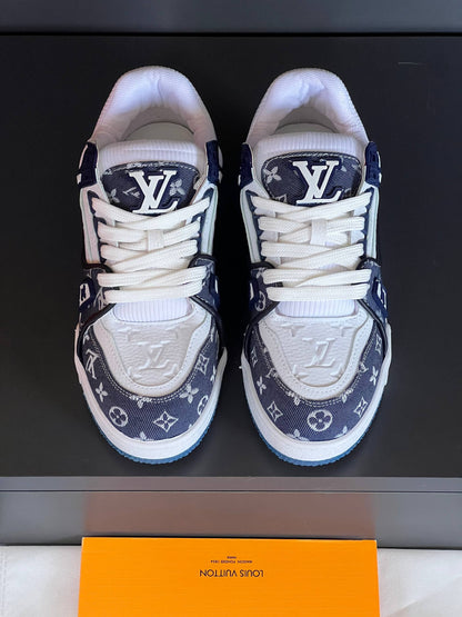 Lvs- Shoes